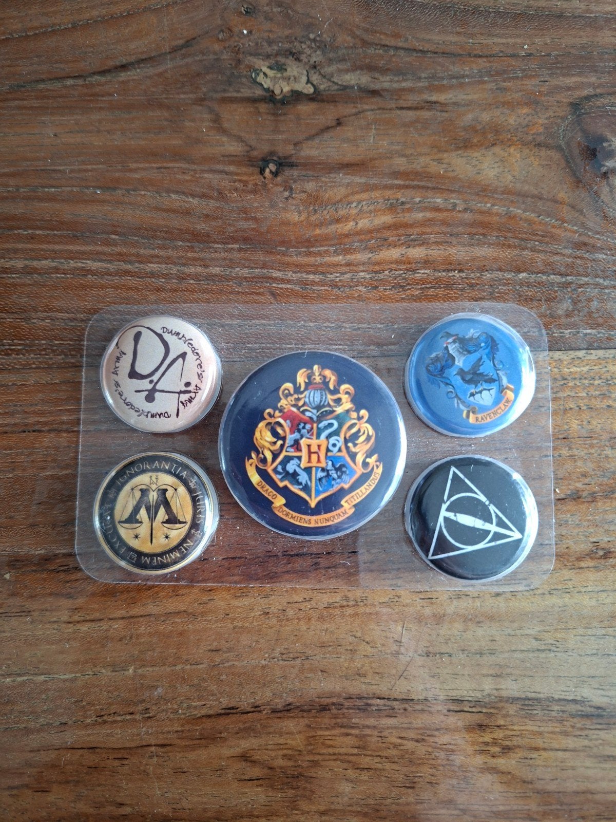 Harry Potter Badges set - Nieuw, Ophalen of Verzenden, Nieuw, Gebruiksvoorwerp