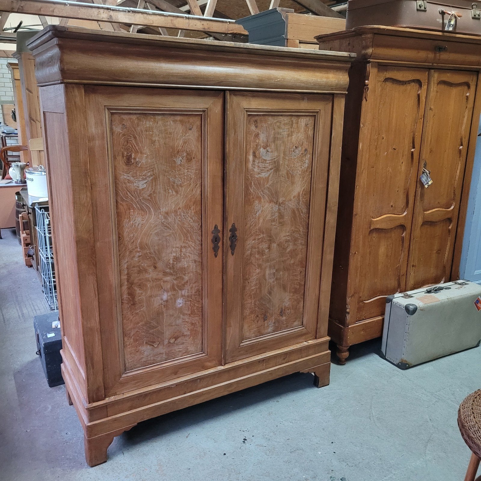 Brocante oude eiken demontabele kast servieskast kledingkast, Ophalen