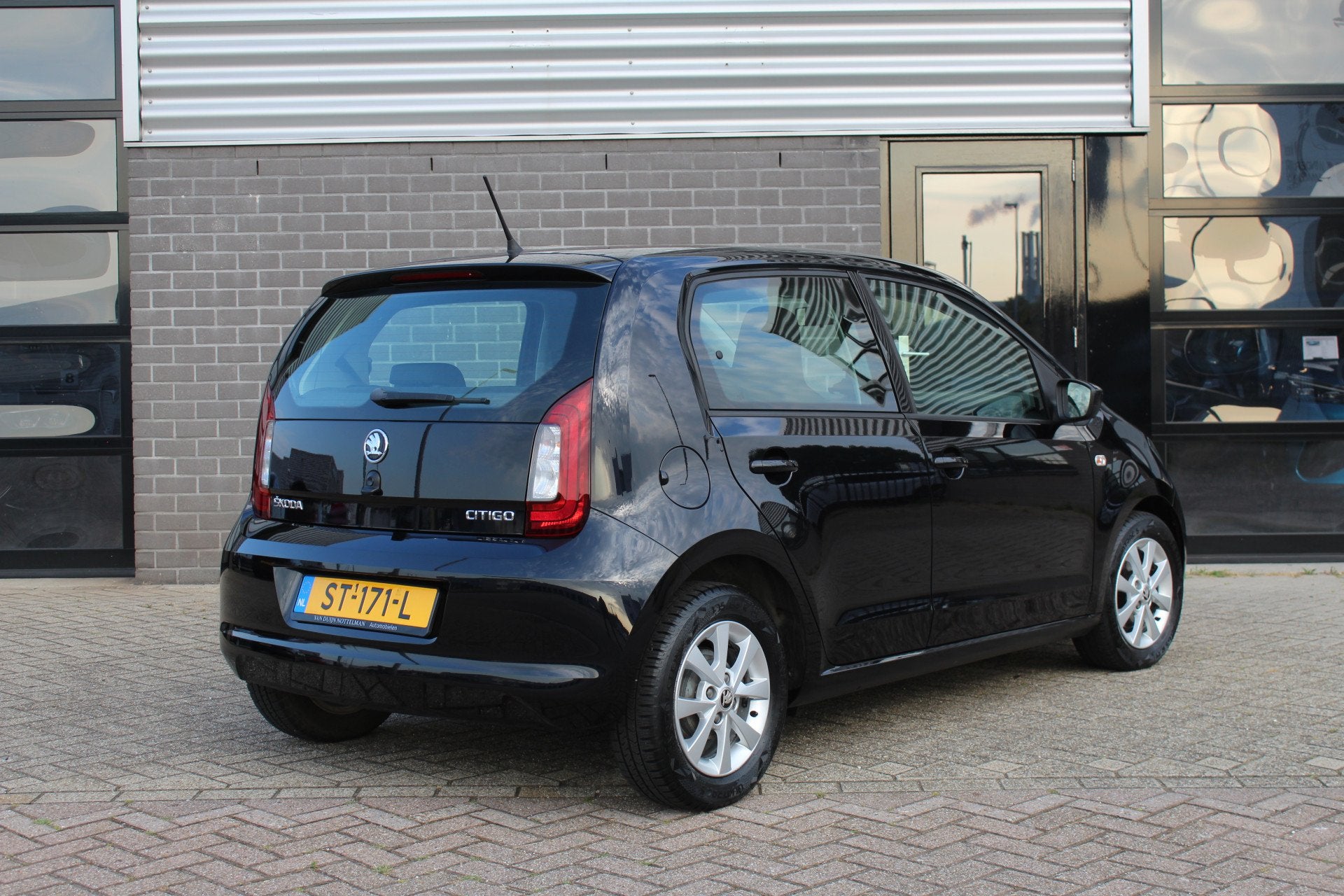 Skoda Citigo 1.0 Greentech Ambition / Airco / Cruise / LMV 1, Auto's, Voorwielaandrijving, Stof, Gebruikt, Met garantie (alle)