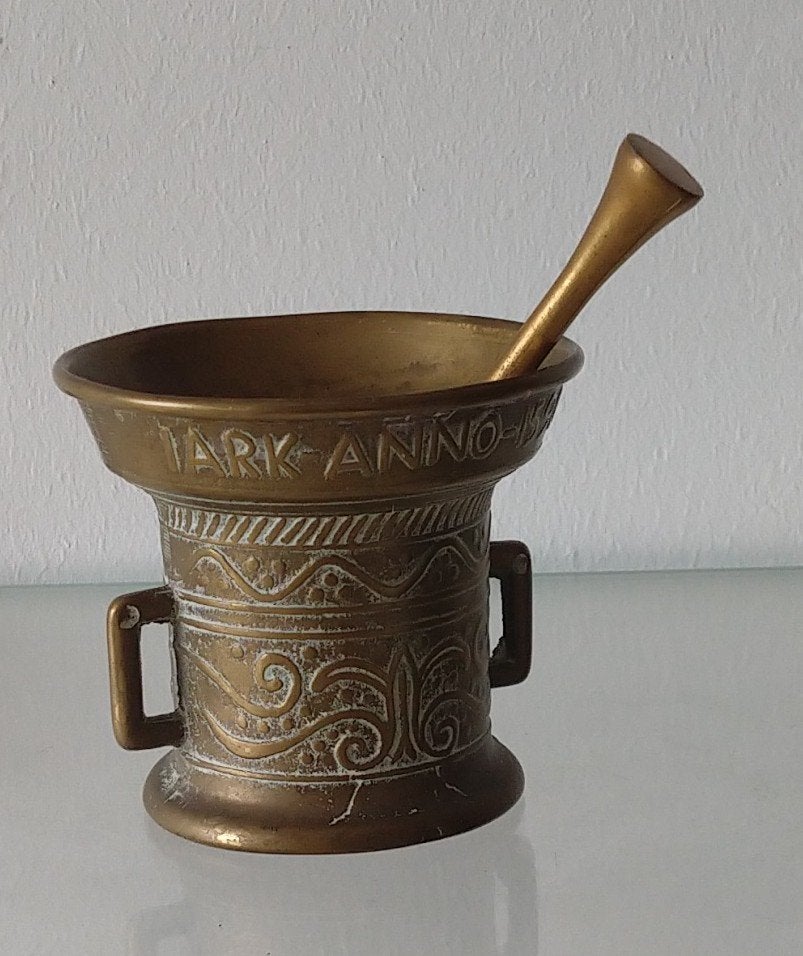 antieke vijzel met stamper, volgnr 4, Antiek en Kunst, Antiek | Koper en Brons, Ophalen of Verzenden, Koper