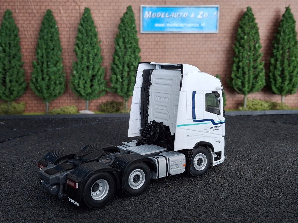 Volvo FH Aero Globetrotter 6x2 van der Most, WSi 1/50, Ophalen of Verzenden, Nieuw, Bus of Vrachtwagen, Wsi