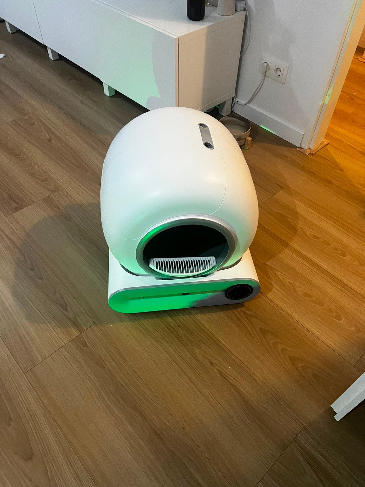 Petlux Automatische Kattenbak Met App, Dieren en Toebehoren, Ophalen