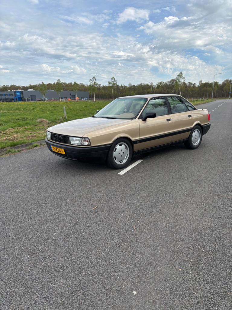 Audi 80 b3 1.8 belastingvrij, Auto's, Voorwielaandrijving, 74 pk, Beige, Bruin
