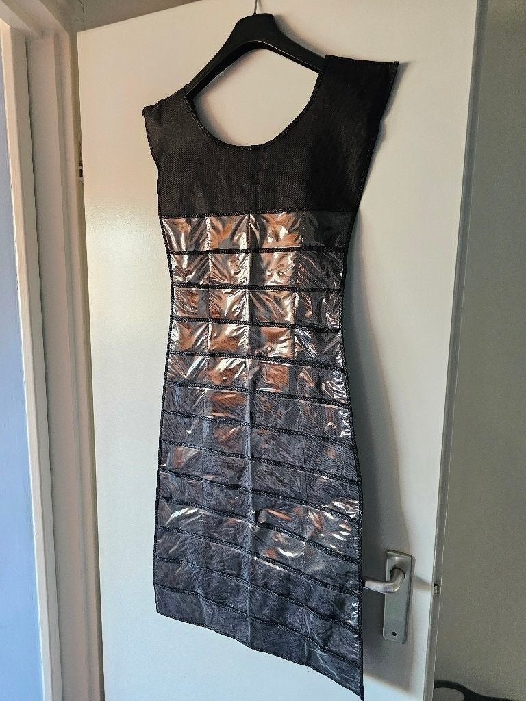 Sieraden organizer jurk - Zwart, Ophalen of Verzenden, Zo goed als nieuw, Zwart, Softcase