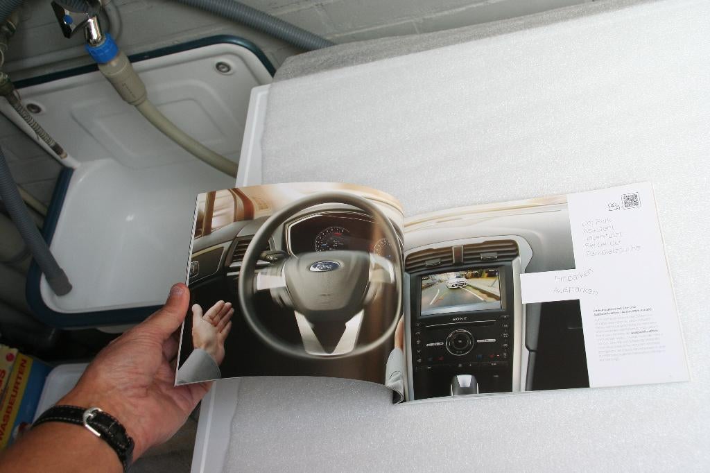 Folder Ford Mondeo (11-2016) (109), Ophalen of Verzenden, Nieuw, Ford