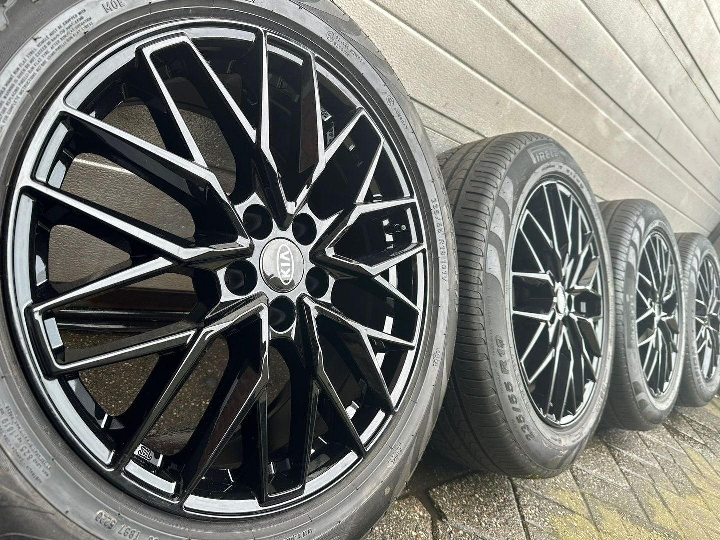 19" Toyota RAV4 PHEV Suzuki Across Mazda CX9 Kia EV6 velgen, 19 inch, -, -, Banden en Velgen