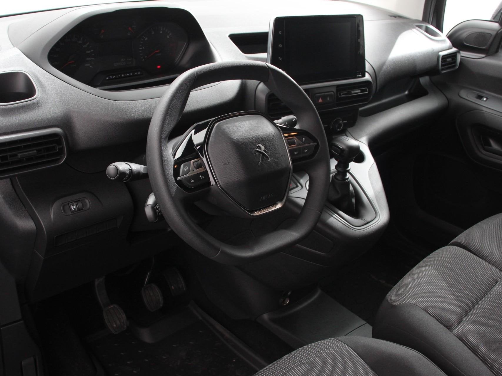 Peugeot Partner 1.5 BlueHDi 100PK L1 Airco Camera Cruise Con, Voorwielaandrijving, 1350 kg, 730 kg, Gebruikt