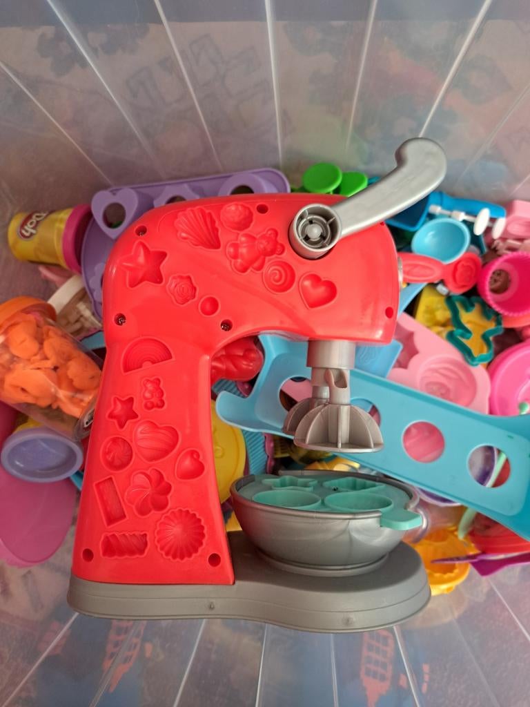 Grote set Play-Doh accessoires: vormen, mixer, dinos & meer, Ophalen, Gebruikt, Knutselen