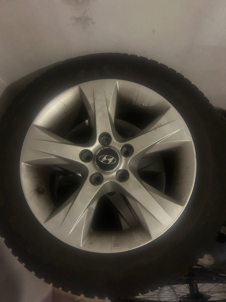 Hyundai i40 16 inch winterbanden met lichtmetalen velgen, Auto-onderdelen, Ophalen, Gebruikt, 16 inch, Banden en Velgen