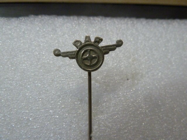 Vintage Speldje Daf met Vleugels en Ster, Ophalen of Verzenden, Gebruikt, Overige onderwerpen, Speldje of Pin