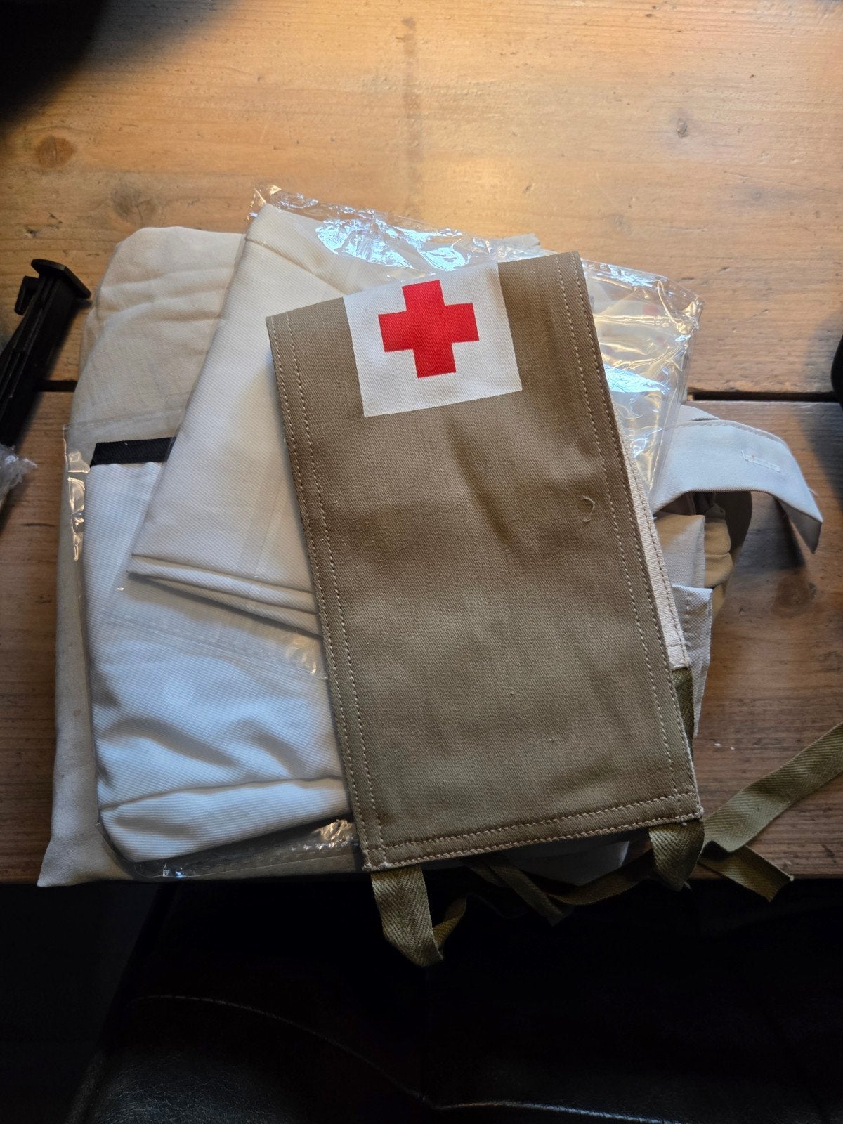 Verpleegstersschort met Rode Kruis armband en kapjes Hallowe, Ophalen, Gedragen, Halloween