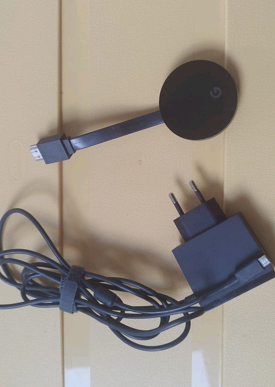 Chromecast model NC2-6A5-D, Audio, Tv en Foto, Televisie-accessoires, Ophalen of Verzenden, Zo goed als nieuw