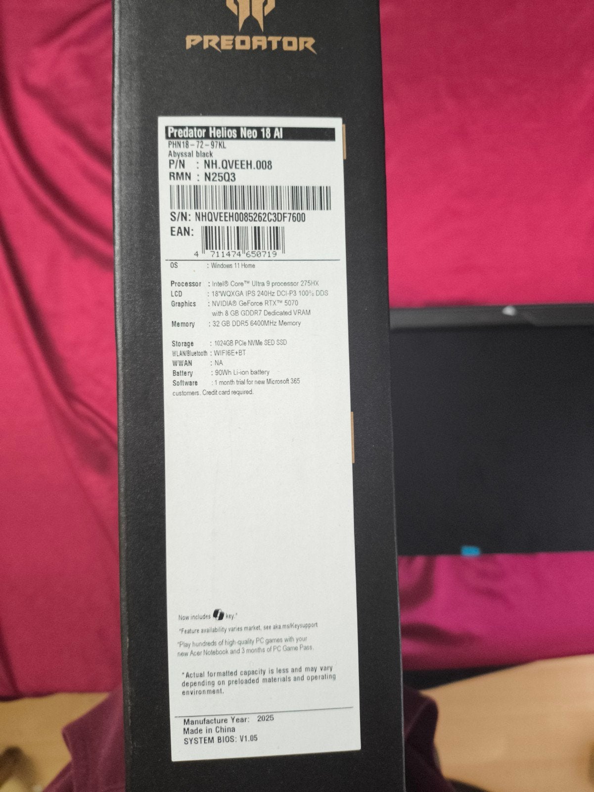 Foto 2 van Acer Predator Helios Neo 18 AI Gaming Laptop 32gb Ram