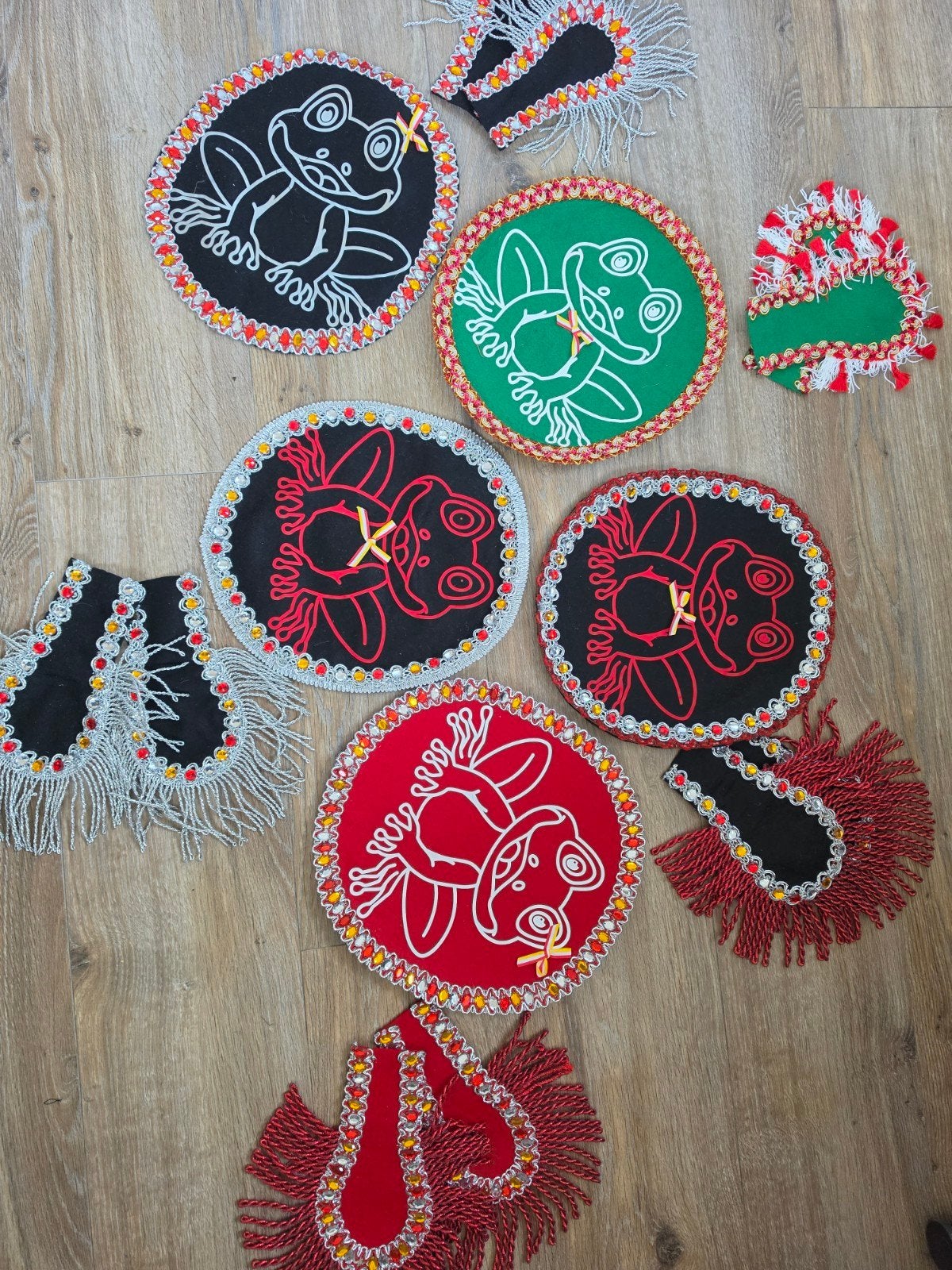 Rugembleem & schouderstukken voor carnavalsjas, Ophalen of Verzenden, Nieuw, Carnaval, Accessoires