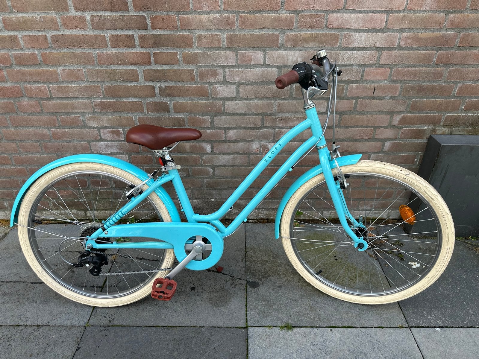 B'Twin Elops 500 kinderfiets 24 inch, z.g.a.n., Ophalen, 24 inch, Velgrem, Handrem
