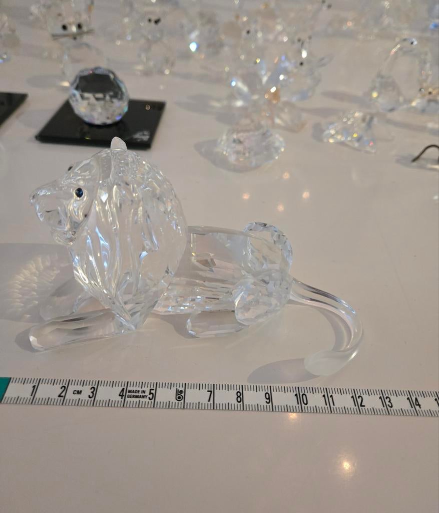 Swarovski Leeuw Jaarstuk, Verzamelen, Swarovski, Ophalen of Verzenden, Zo goed als nieuw, Figuurtje