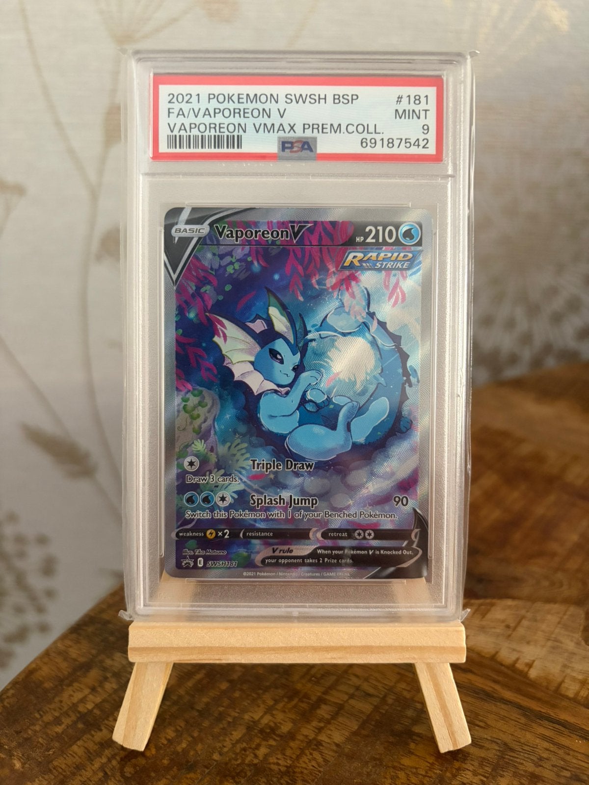 Pokmon TCG - Vaporeon V #181 PSA 9 (Promo), Ophalen of Verzenden, Nieuw, Losse kaart, Foil