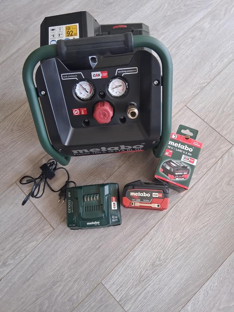 Metabo 160-5 18ltx bl of   compressor met accu en lader, Doe-het-zelf en Verbouw, Minder dan 25 liter, Ophalen, Nieuw, Minder dan 200 liter/min