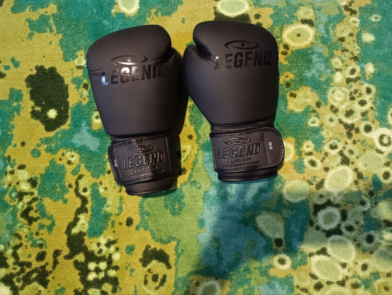legend sports boxing glove  zo goed als nieuw, Ophalen, Zo goed als nieuw, Boksschoenen