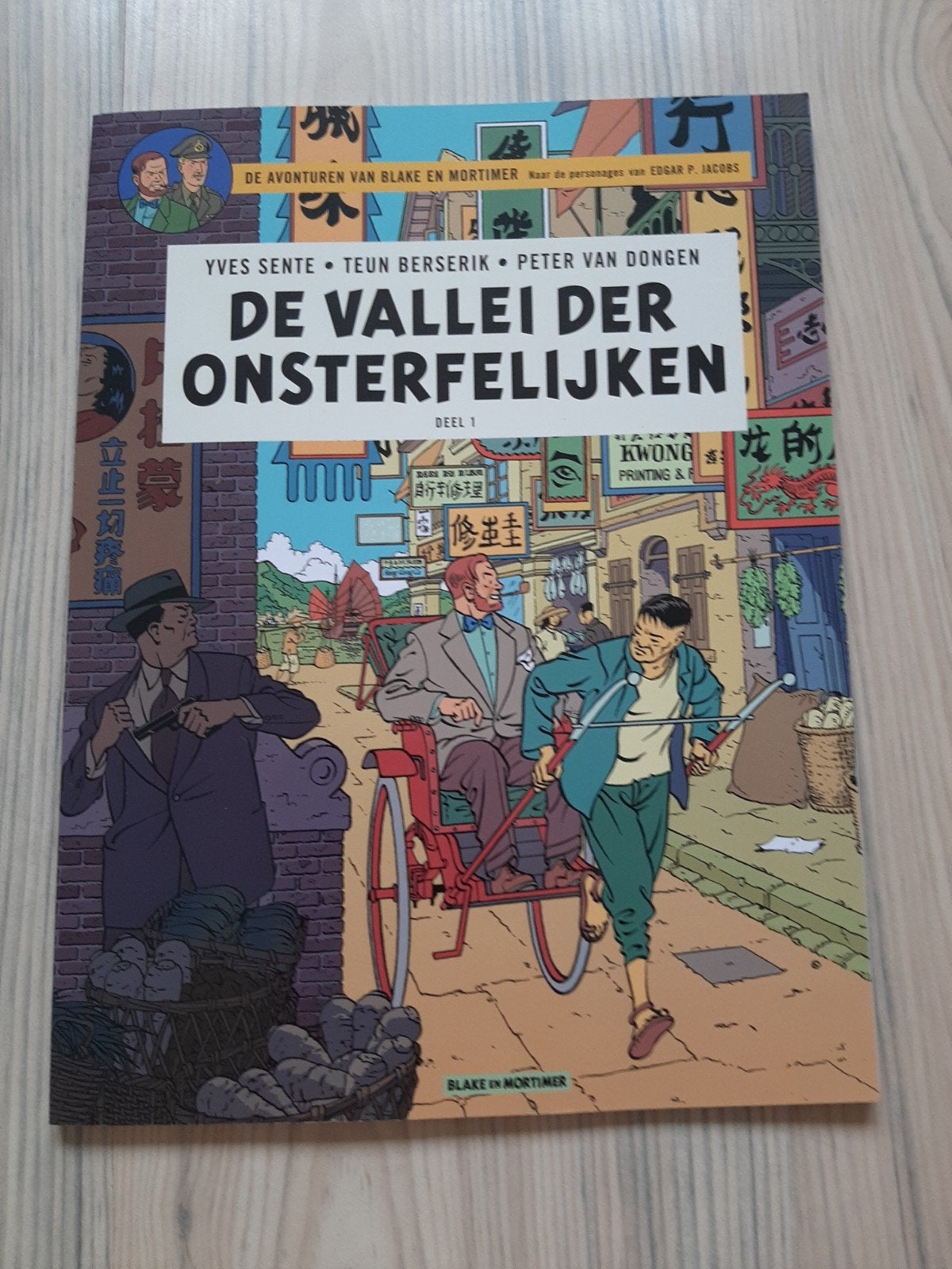 Blake en Mortimer - De Vallei der Onsterfelijken Deel 1, Boeken, Ophalen of Verzenden