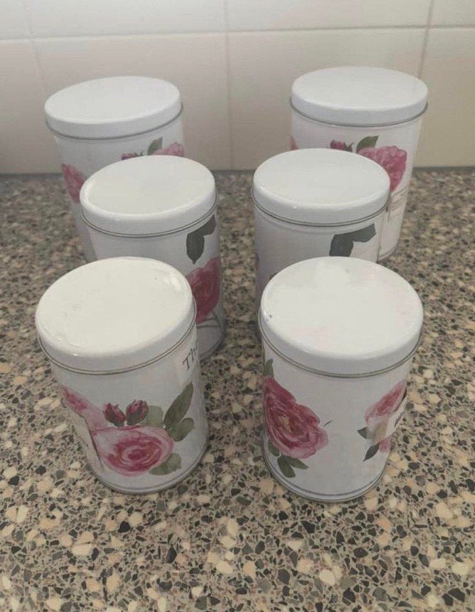 Vrolijke set bewaarblikken, Ophalen, Zo goed als nieuw