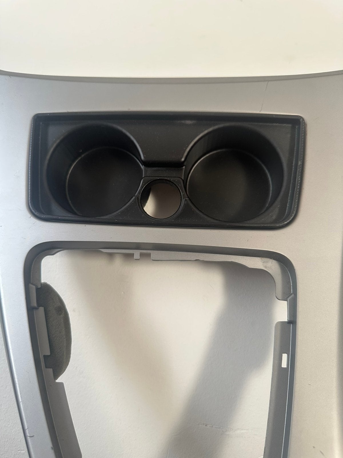 Bmw bekerhouder in middenconsole e90 e91 e92 e93, Auto-onderdelen, Ophalen of Verzenden
