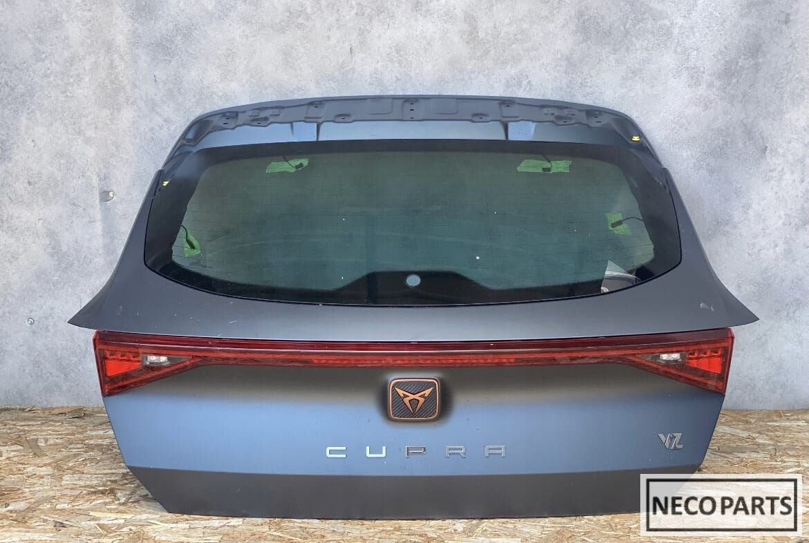 SEAT CUPRA FORMENTOR 2020 ACHTERKLEP ACHTERLICHT ORIGINEEL, Gebruikt, Overige automerken, -, Ophalen of Verzenden