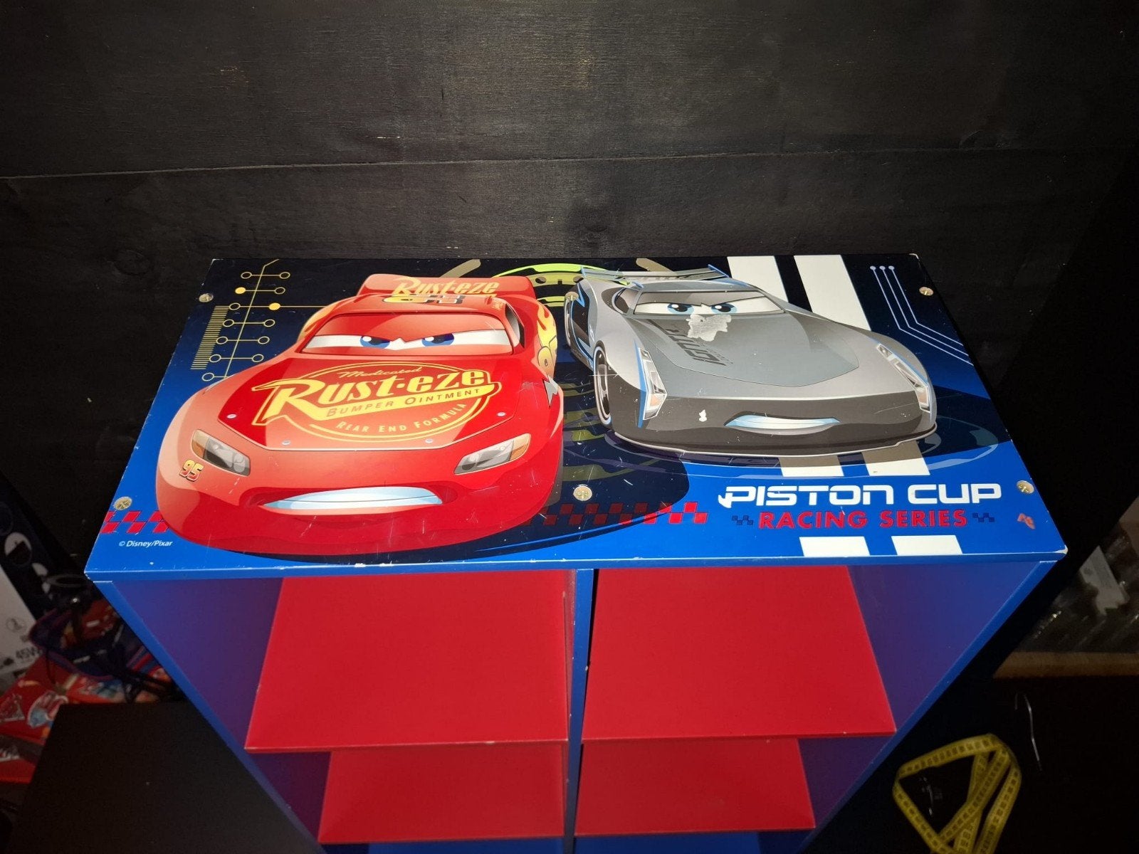 Disney cars vakken kast, Ophalen, Overige figuren, Gebruikt, Overige typen