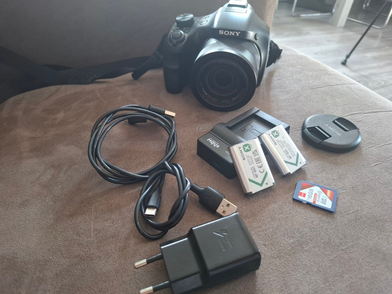 Sony Hx400V te koop, Audio, Tv en Foto, Fotocamera's Digitaal, Ophalen, Kantelbaar/draaibaar scherm, Geheugenkaart, Zo goed als nieuw