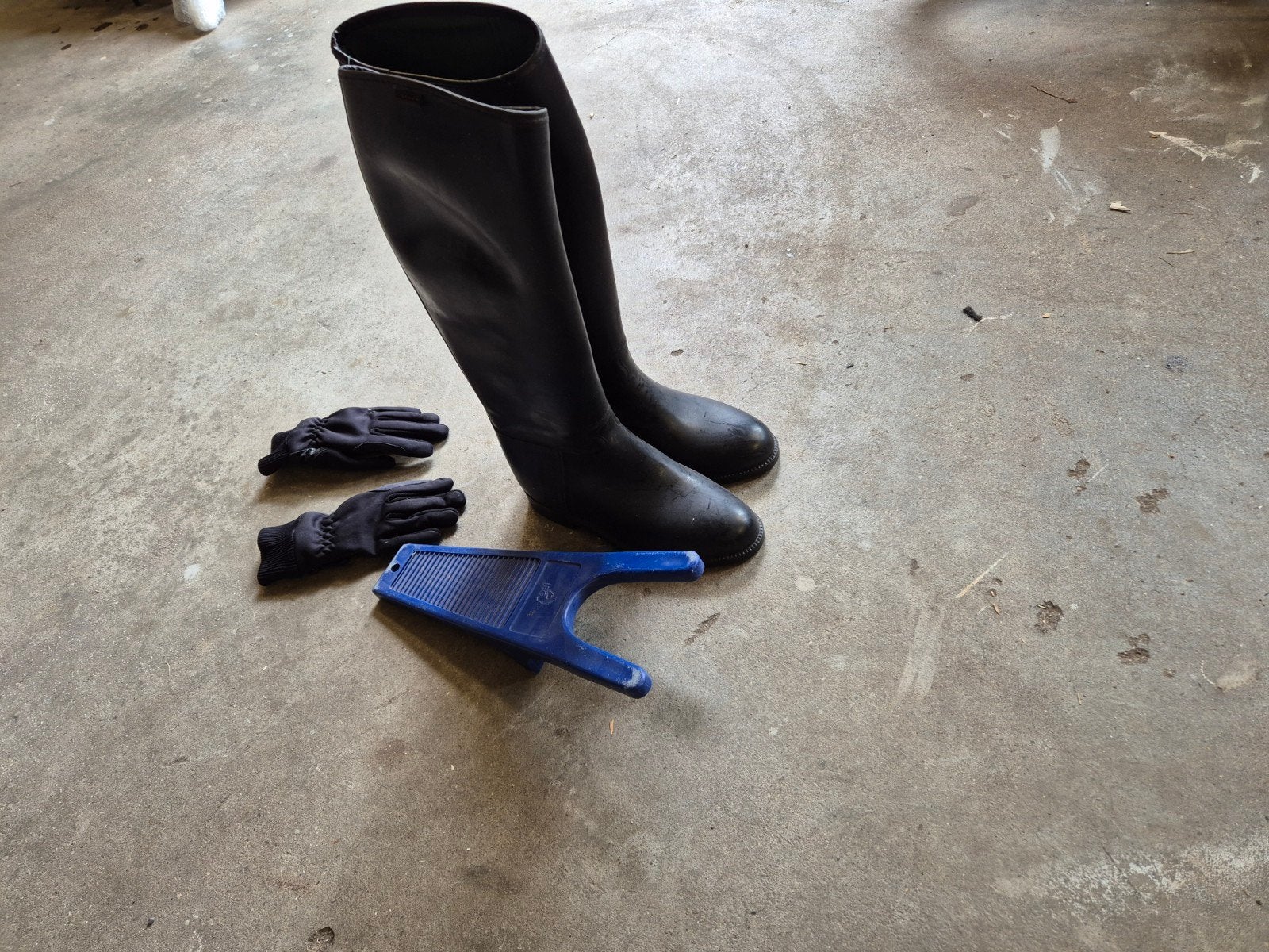 Paardrijlaarzen maat 36,  handschoenen maat xxs + knecht, Dieren en Toebehoren, Paarden en Pony's | Overige Paardenspullen, Ophalen