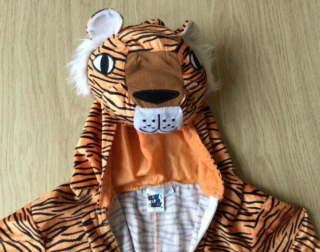 Onesie tijger 122 / 128, Ophalen of Verzenden, Zo goed als nieuw, Jongen of Meisje, Overige typen