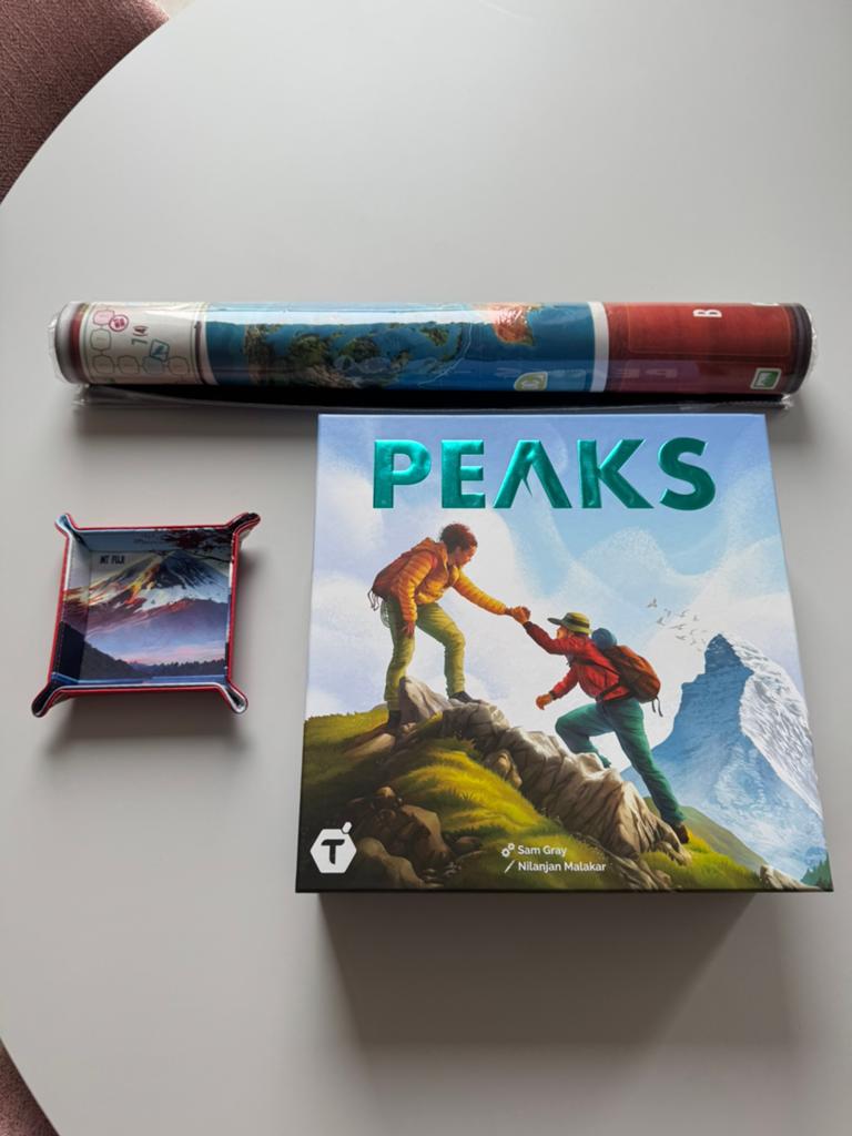 Peaks deluxe Kickstarter Mountaineer pledge, Ophalen of Verzenden, Zo goed als nieuw