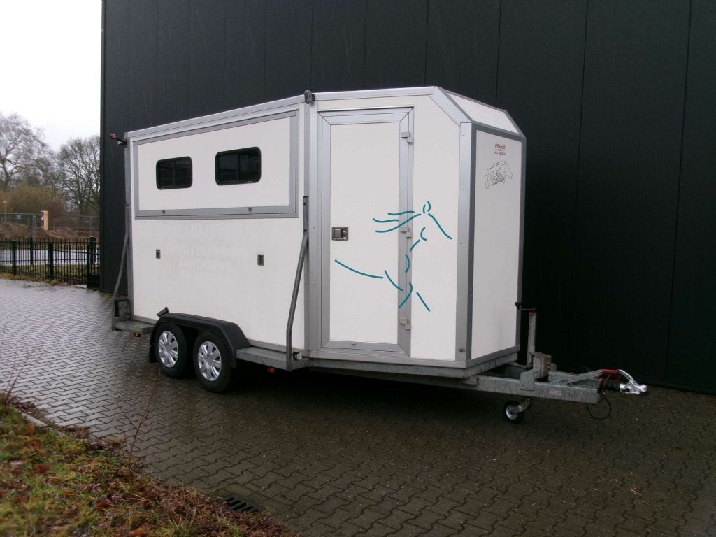 Ruime trailer. Diverse tussenschotten en inloop zadelkamer, Dieren en Toebehoren, Gebruikt, Overige typen, Niet ingevuld, Niet ingevuld