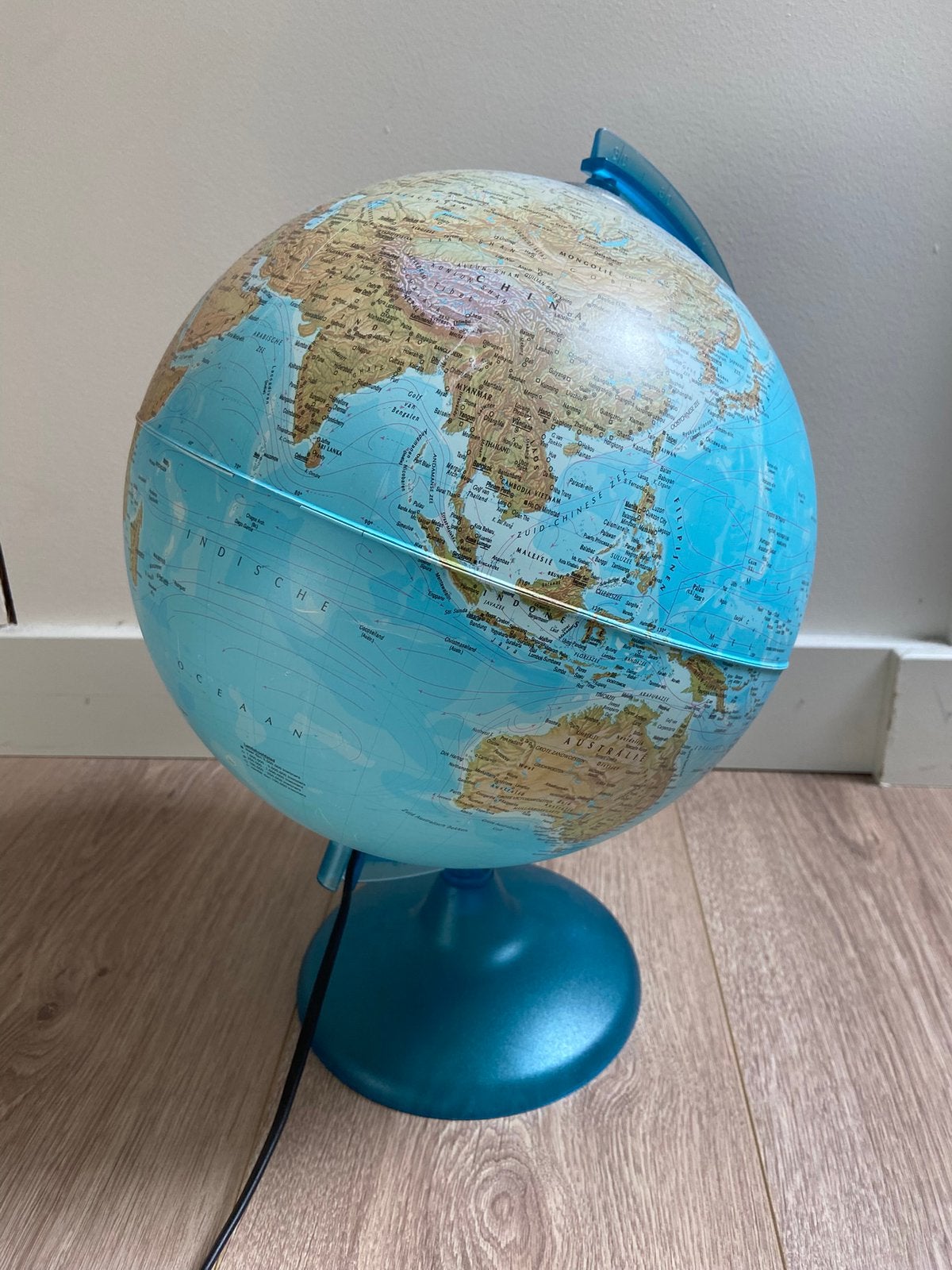 Wereldbol lamp, Ophalen, Zo goed als nieuw