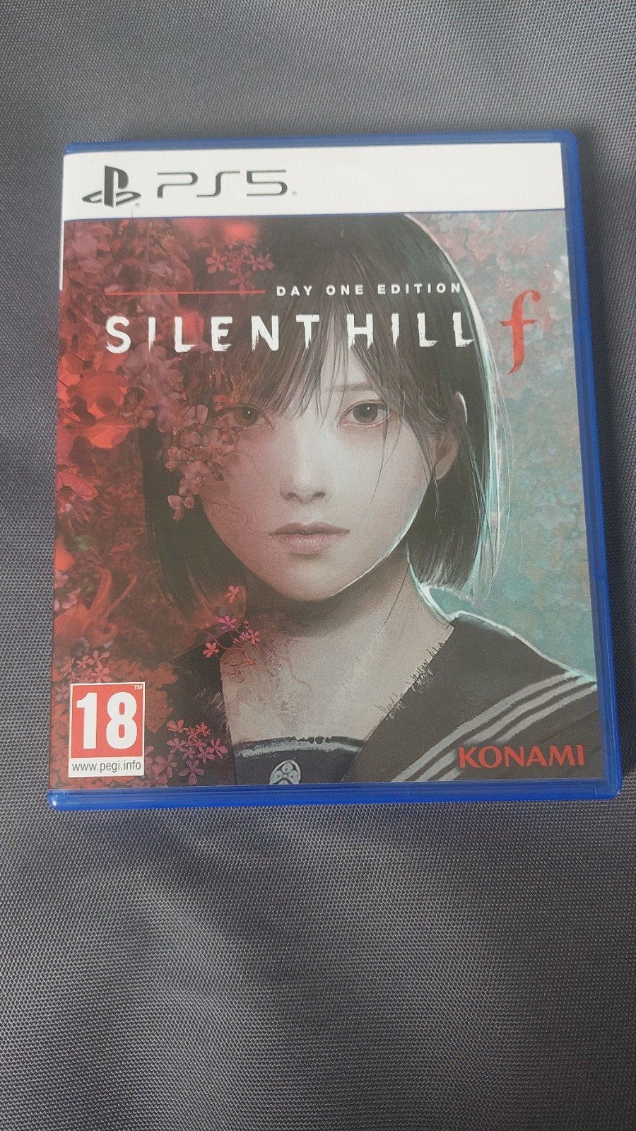 Silent Hill f - PS5 Day One Edition + Code, Spelcomputers en Games, Games | Sony PlayStation 5, Avontuur en Actie, Vanaf 18 jaar