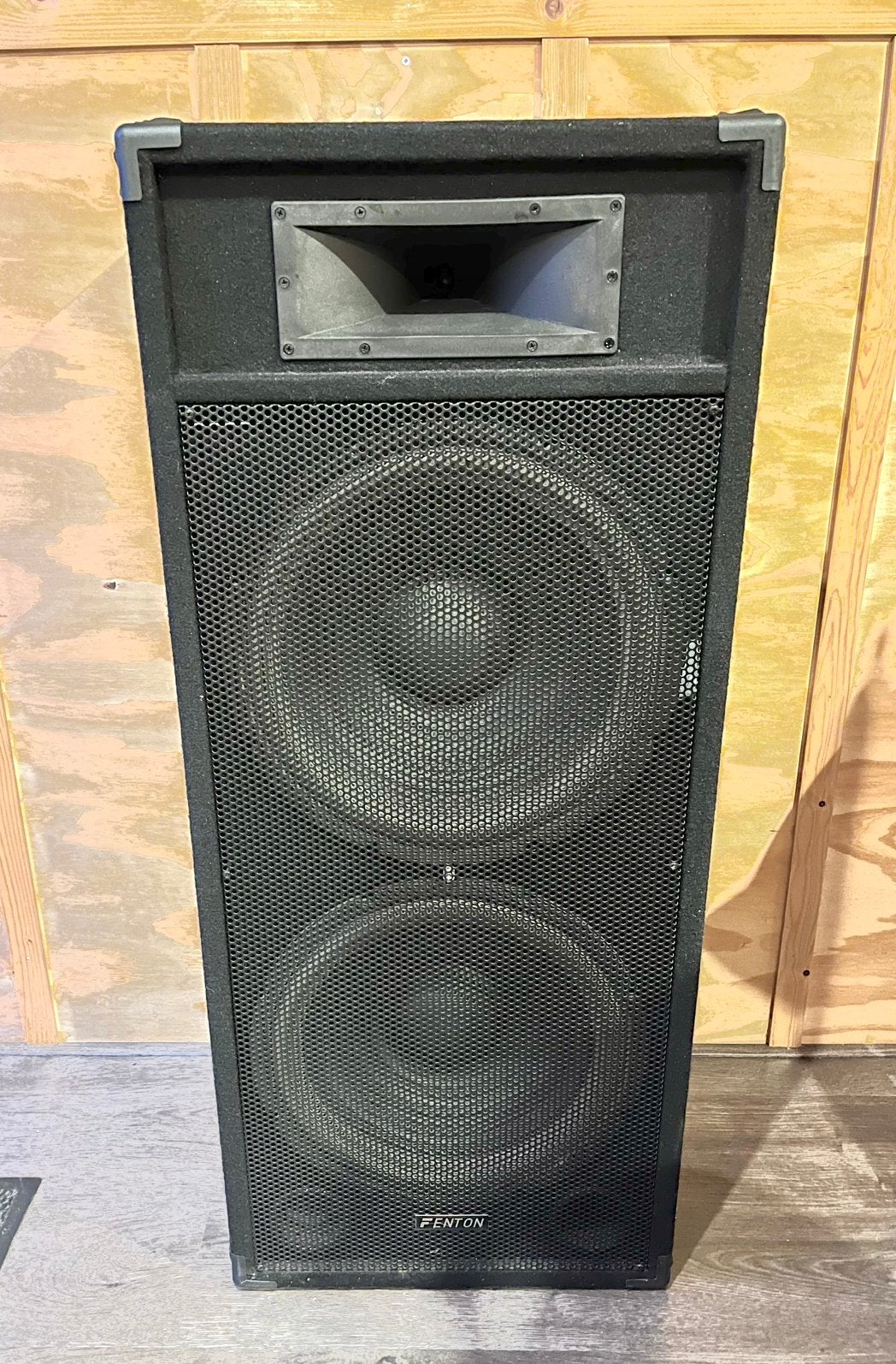 Fenton actieve speaker 1600W 2x15”, Audio, Tv en Foto, Luidsprekers, Overige typen, Zo goed als nieuw, AUX-ingang, Ophalen
