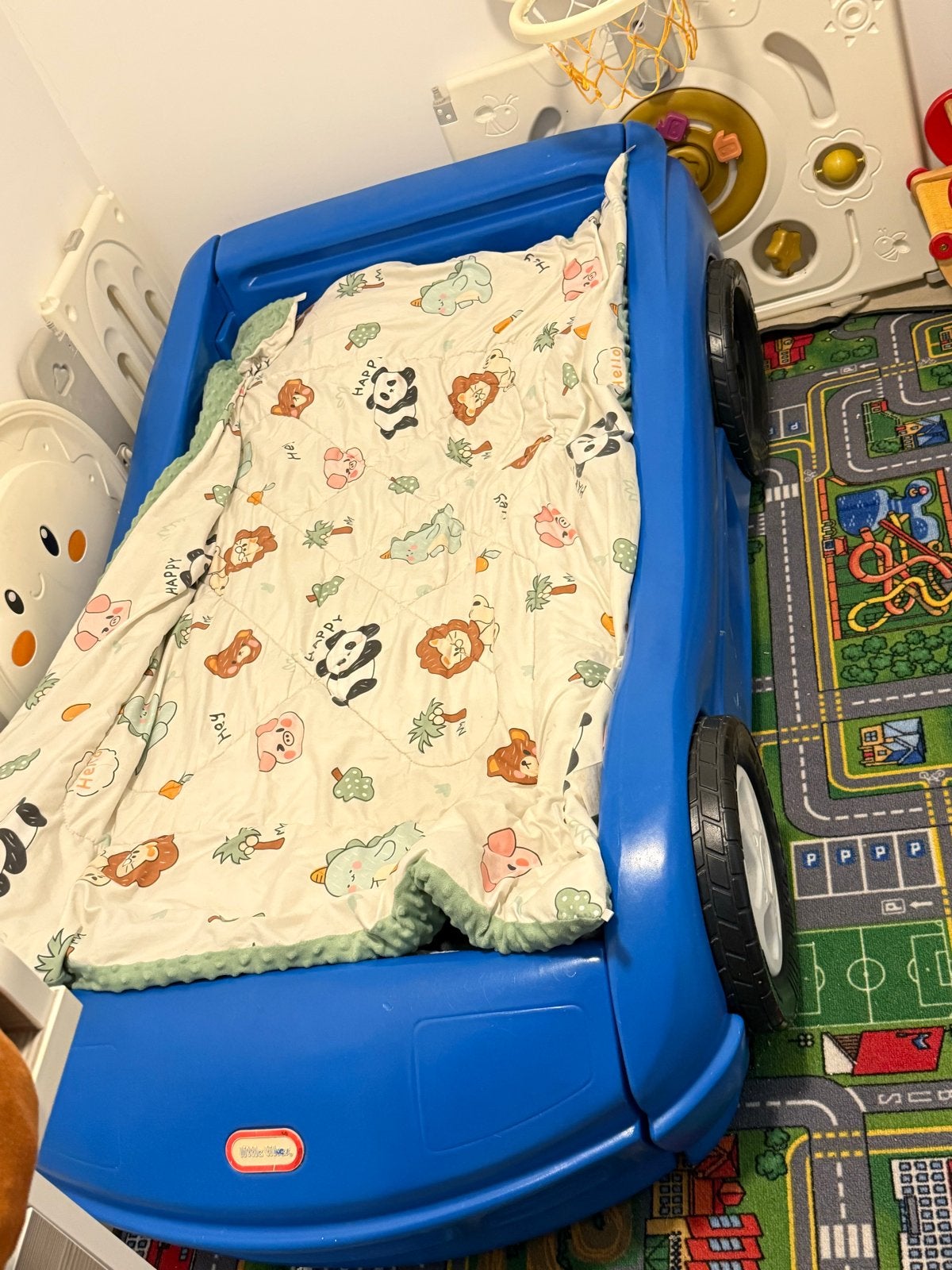 Kinderbed in de vorm van een auto, Ophalen, Gebruikt, 140 tot 160 cm, 70 tot 85 cm