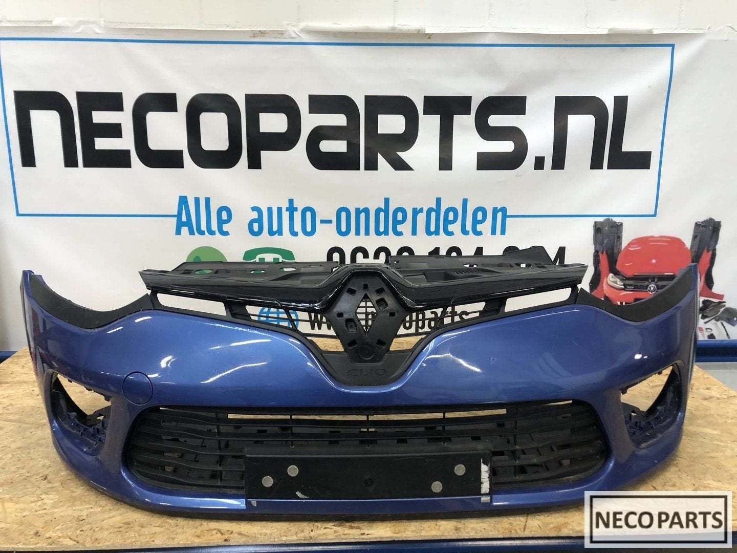 Renault Clio GT line voorbumper 2013-2018 bumper bodemplaat, Gebruikt, -, -, Ophalen of Verzenden