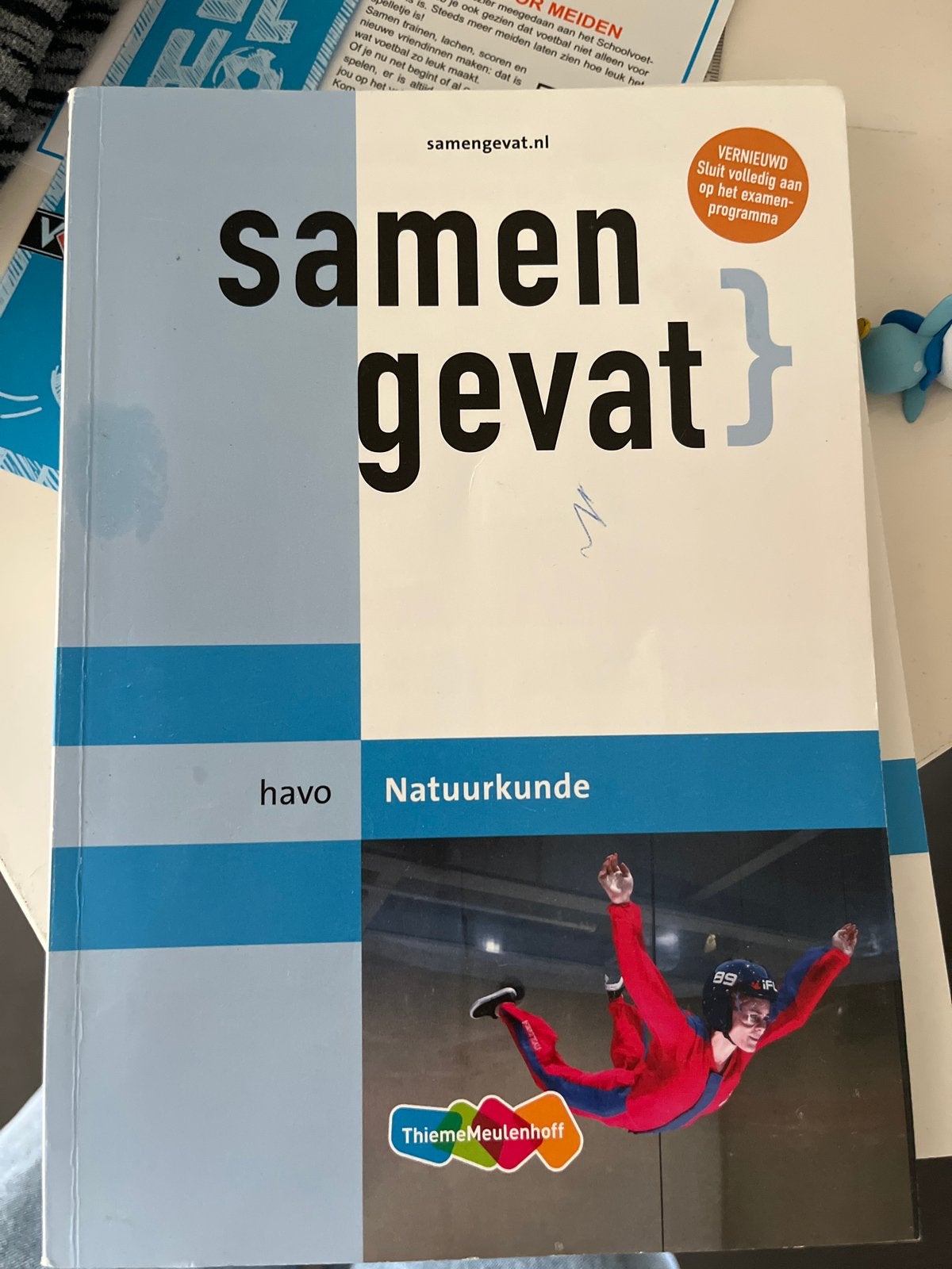 Samengevat en examenbundel Havo Natuurkunde, Boeken, Ophalen of Verzenden, Zo goed als nieuw, HAVO, Natuurkunde