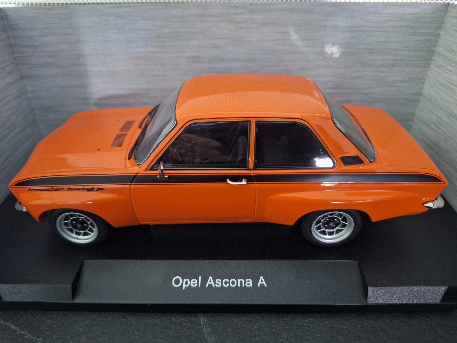 Opel Ascona A Schaal 1:18, Hobby en Vrije tijd, Modelauto's | 1:18, Overige merken, MCG, Nieuw, Ophalen of Verzenden
