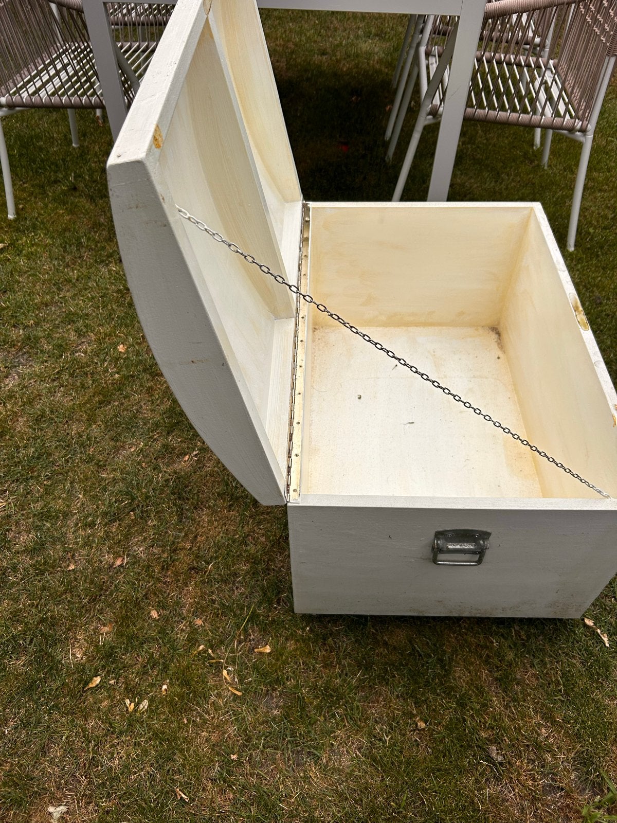 Stevige houten kist op wielen - ideaal voor opslag, Ophalen, 50 – 75, Gebruikt, 100 tot 150 cm