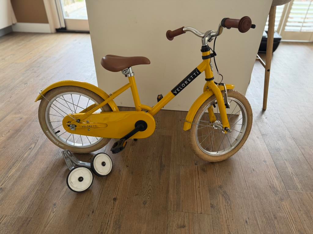 Veloretti kinderfiets 16 inch, Fietsen en Brommers, Ophalen, Gebruikt, 16 tot 20 inch, Zijwieltjes
