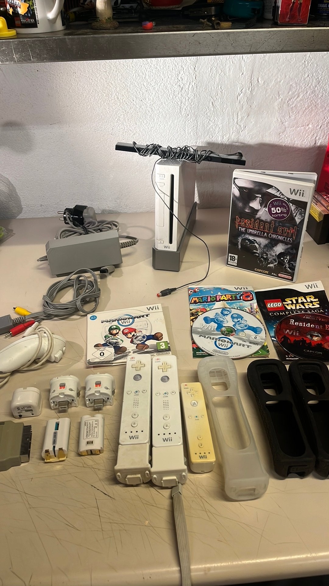 Nintendo wii spelcomputer, Spelcomputers en Games, Ophalen of Verzenden, Zo goed als nieuw