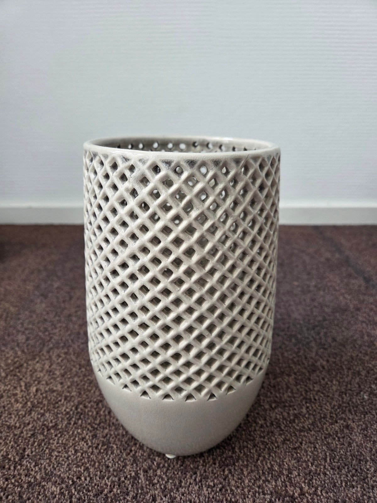 Beige kandelaar / vaas, Ophalen, Gebruikt, Beige, Steen/keramiek