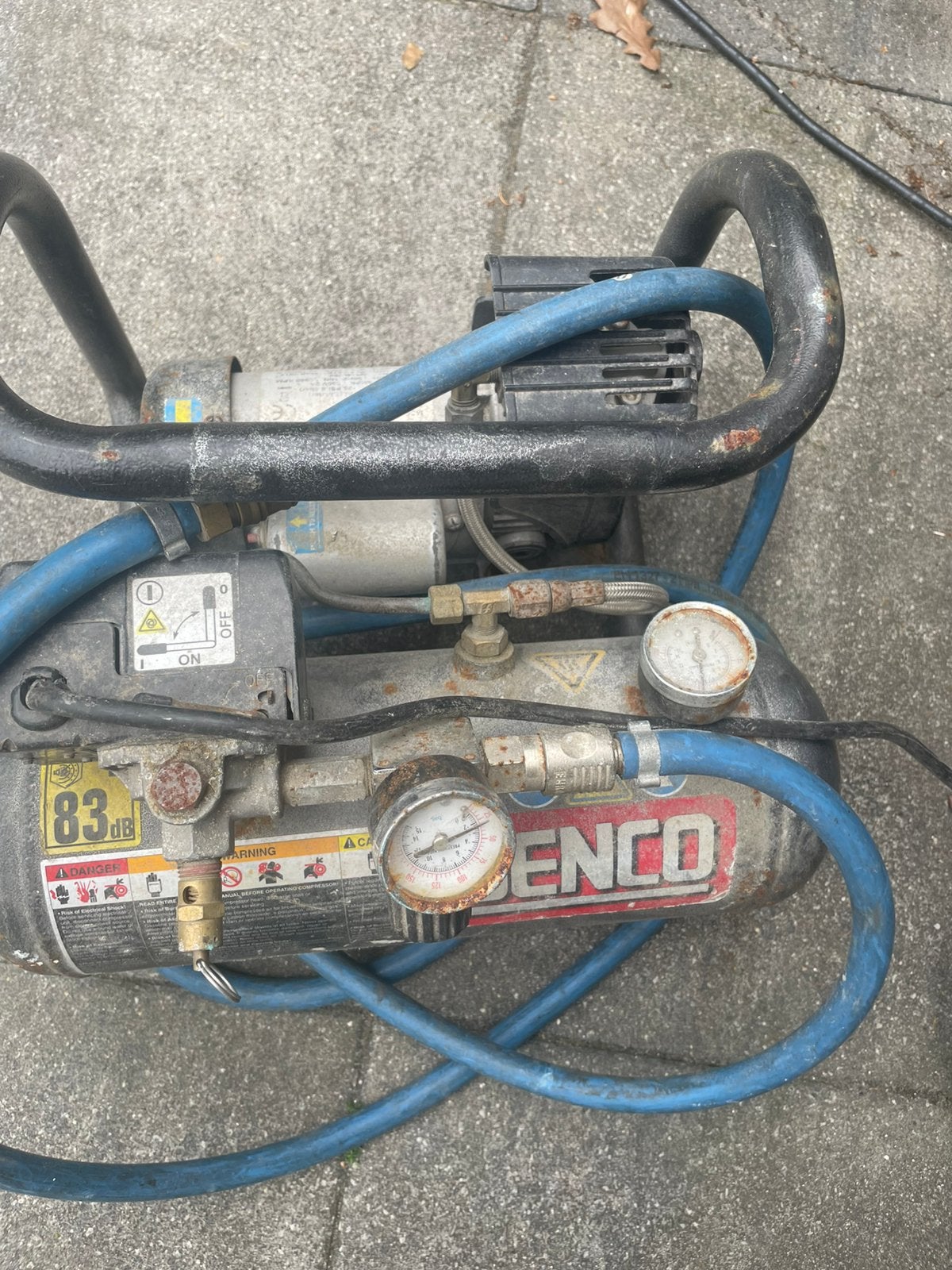 Senco mini compressor, Doe-het-zelf en Verbouw, Compressors, Minder dan 25 liter, Ophalen of Verzenden, Minder dan 200 liter/min