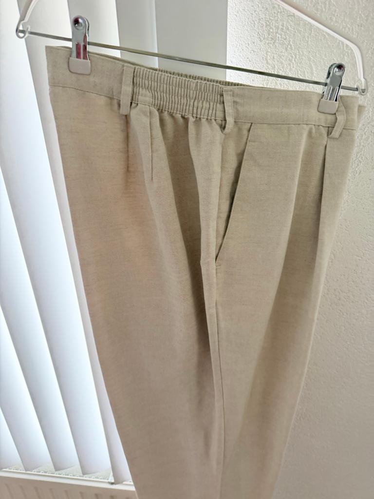 Licht beige zomerbroek Elisabeth by Liz Claiborne US 18 (48), Kleding | Dames, Beige, Maat 46/48 (XL) of groter, Ophalen of Verzenden