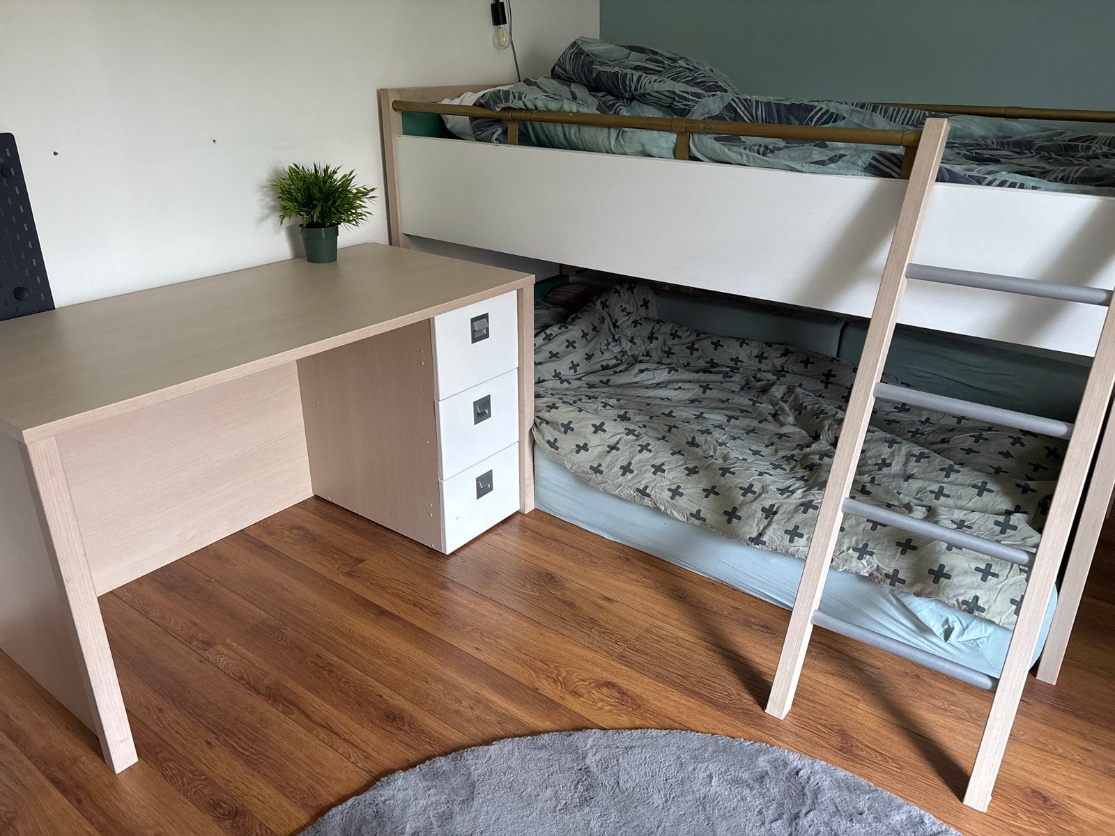 Halfhoogslaper Troy met Bureau/Commode Linea, Ophalen of Verzenden, Gebruikt, Halfhoogslaper