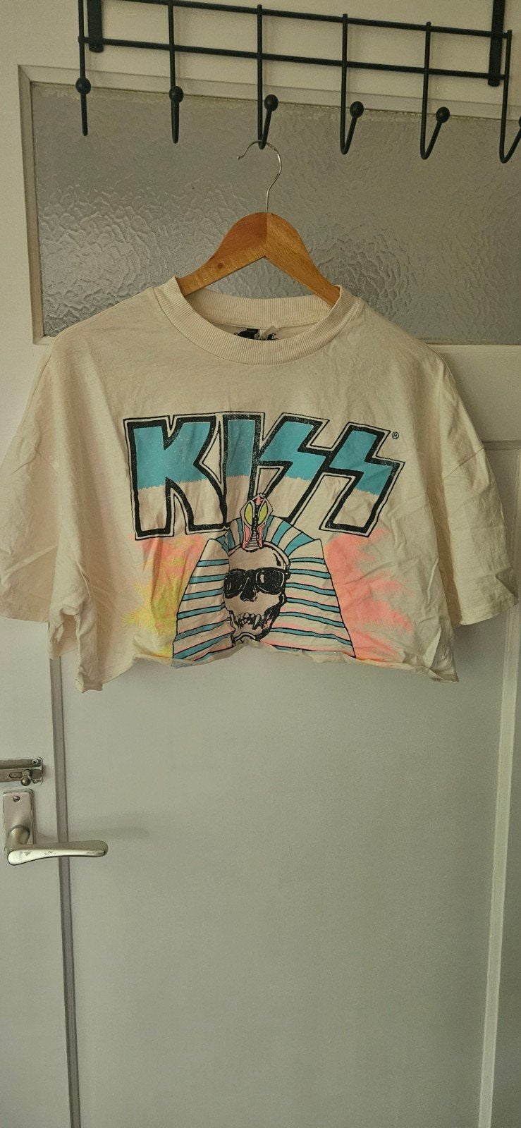 KISS Cropped Shirt - Maat S, Wit, KISS, Ophalen of Verzenden, Korte mouw