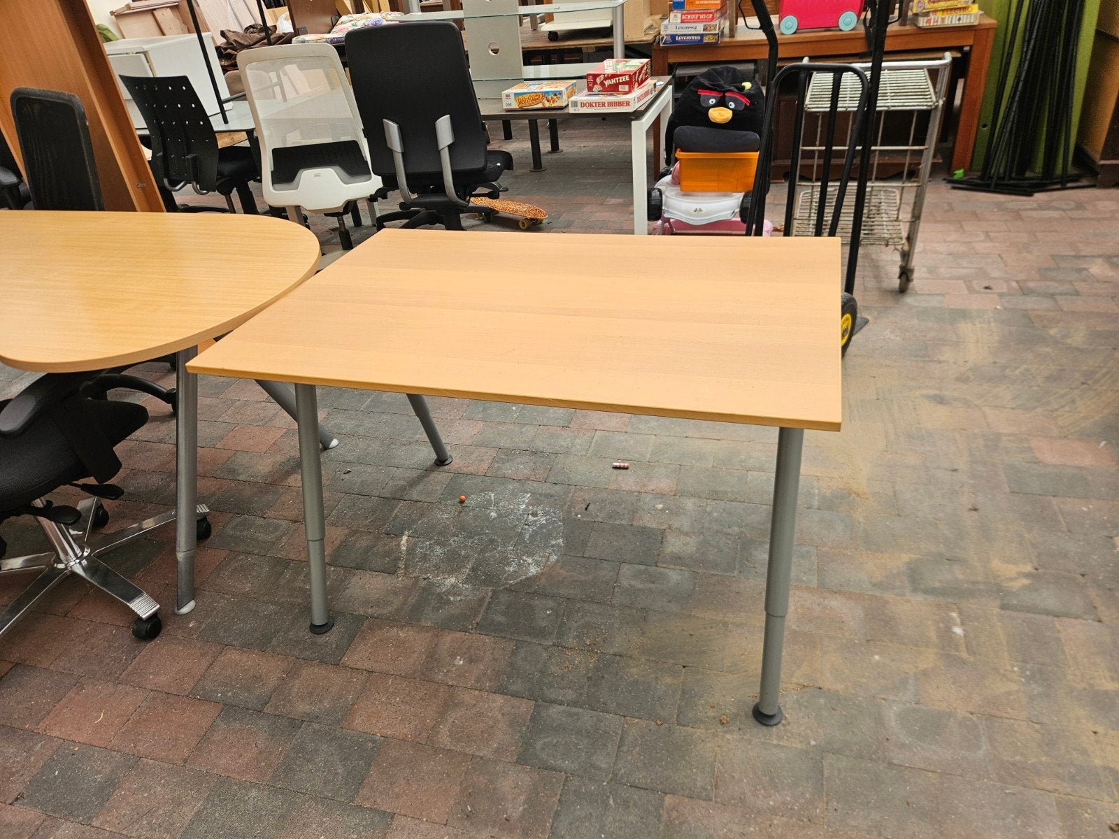IKEA Galant Bureau - Licht hout, verstelbaar onderstel, Ophalen, Gebruikt, In hoogte verstelbaar, Hout