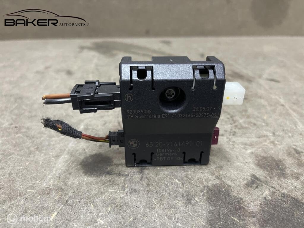 Antenne versterker BMW 3-serie Touring E91 LCI ('08-'12), Gebruikt, Ophalen of Verzenden, BMW, BMW